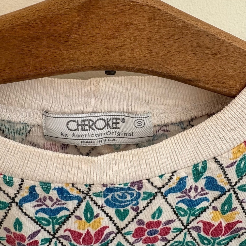 Vintage Cherokee Patterned Tee - Picture 3 of 6